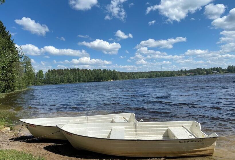 فندق Hyltena Stugby   Campground