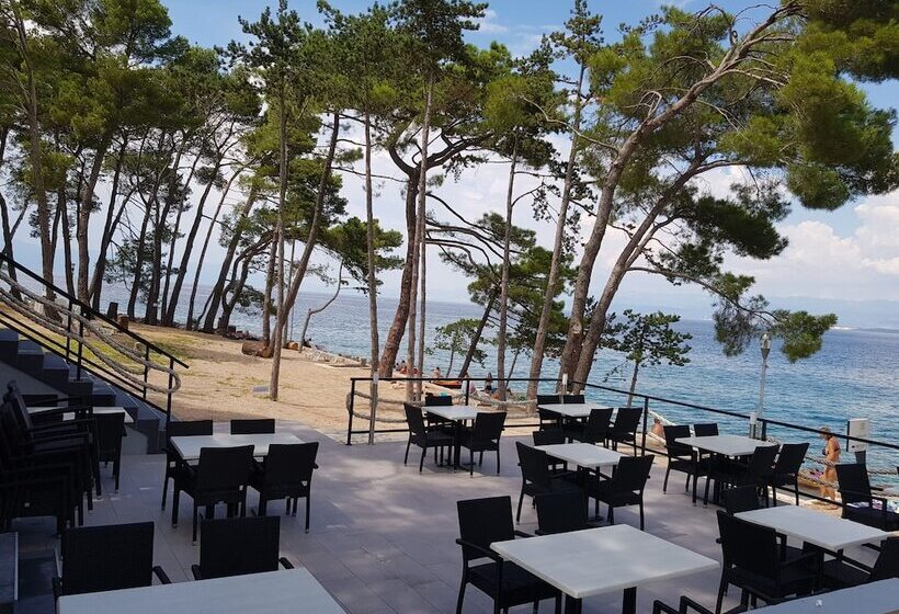 هتل Mare & Mons Deluxe Apartments