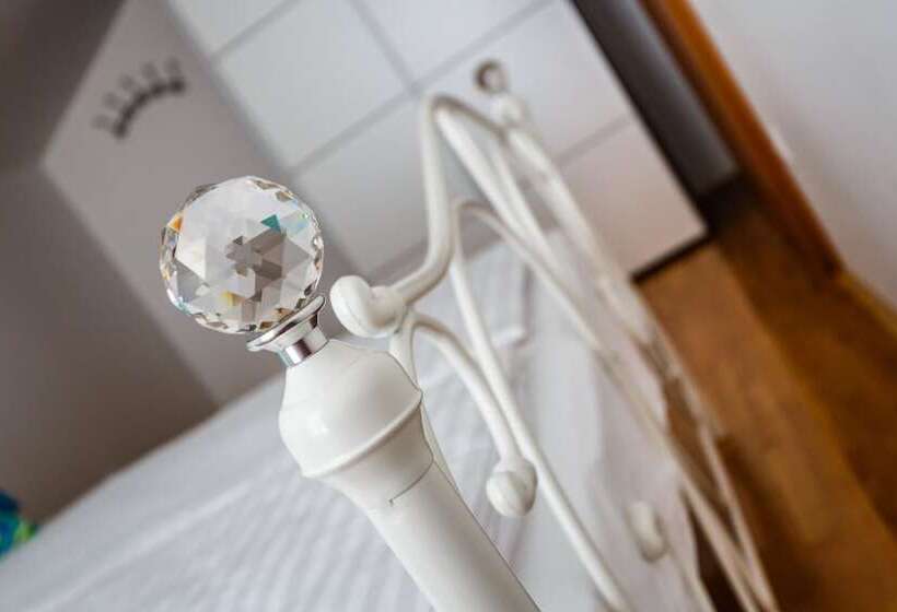 Отель Mare & Mons Deluxe Apartments