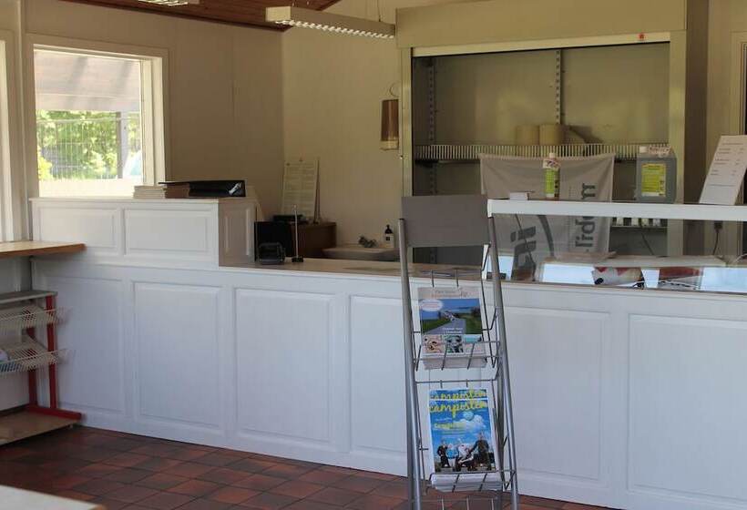 ホテル Marielyst Feriepark & Camping