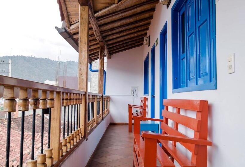 فندق Meraki Boutique Hostel