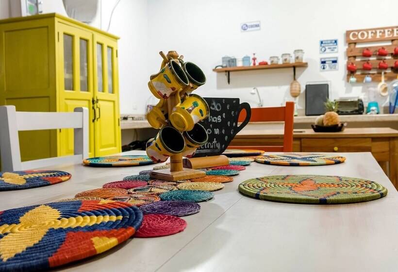 فندق Meraki Boutique Hostel