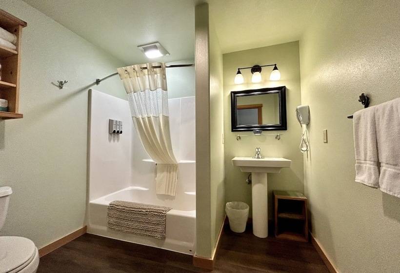 Отель Mt Gardner Inn