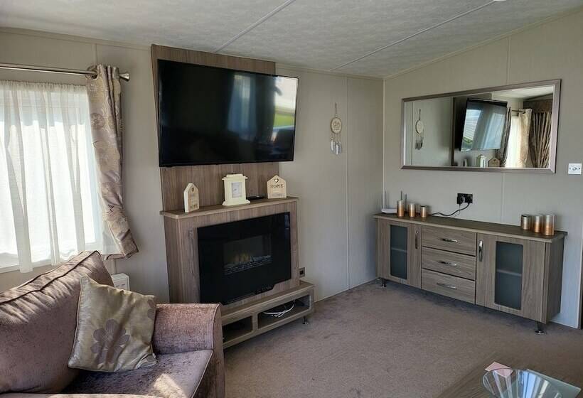 호텔 2br Sleeps6 Fireplace Parking Patio Seaside