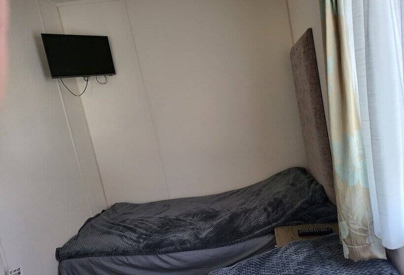 호텔 2br Sleeps6 Fireplace Parking Patio Seaside