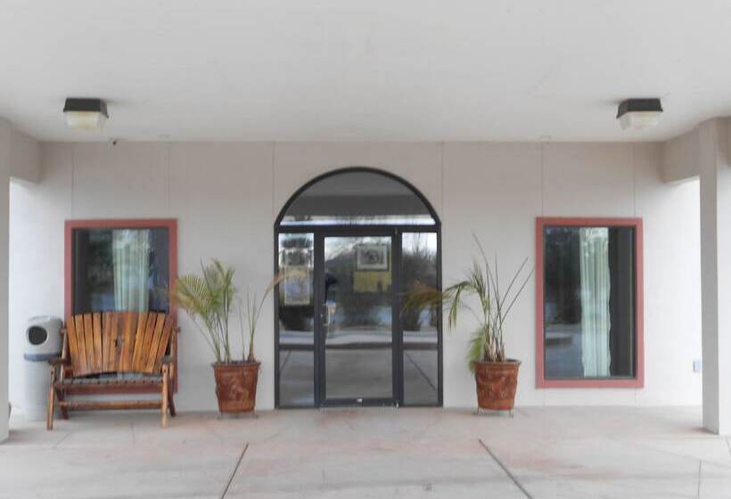 מוטל Wintergarden Inn