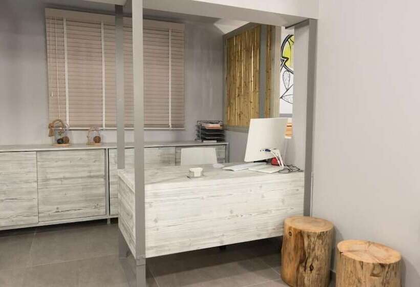 צימר Kanathos Pigi