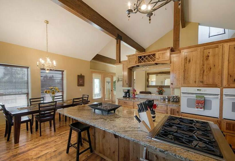 Broken Ridge Ranch By Casago Mccall  Donerightmanagement