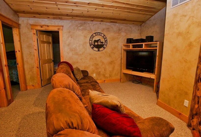 Cascade Multifamily Cabin By Casago Mccall  Donerightmanagement