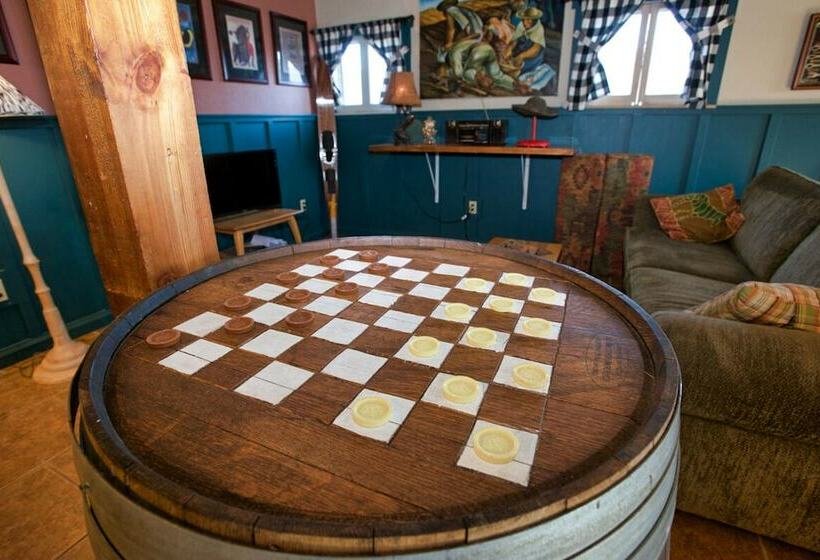 Cottage Inn By Casago Mccall  Donerightmanagement