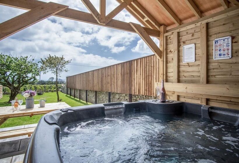 Elidyr Cottage   3 Bed Cottage   Amroth