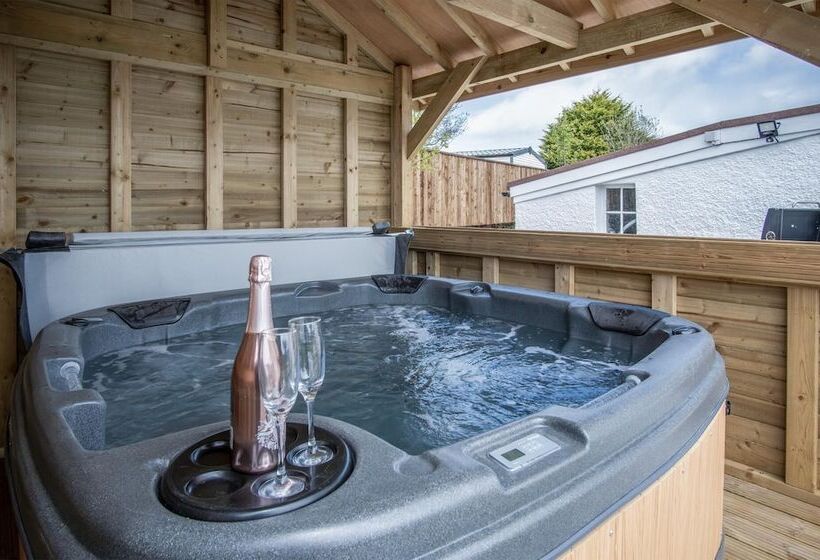 Elidyr Cottage   3 Bed Cottage   Amroth