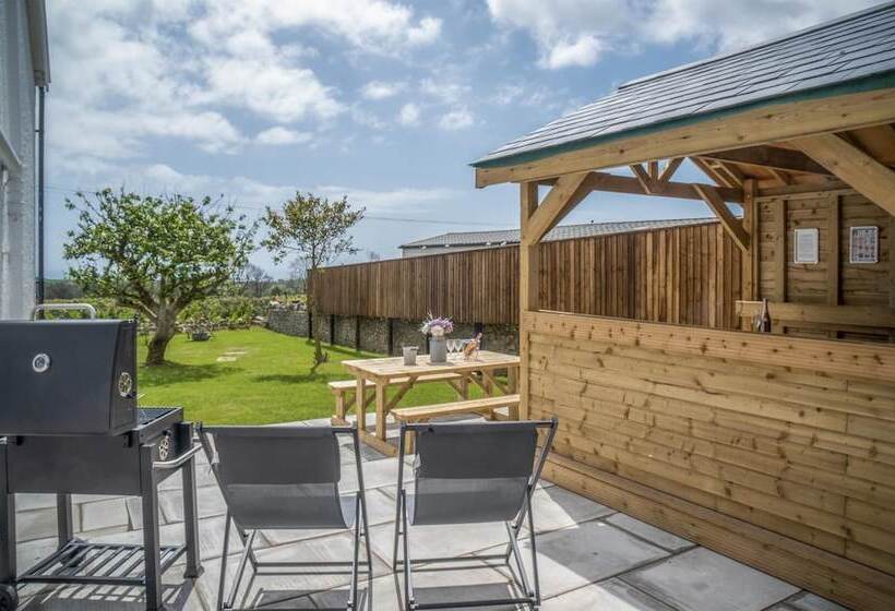 Elidyr Cottage   3 Bed Cottage   Amroth