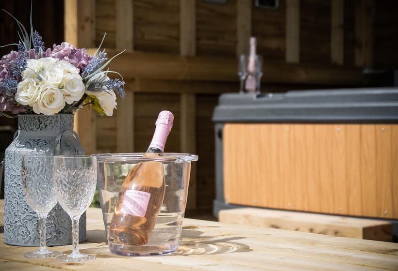 Elidyr Cottage   3 Bed Cottage   Amroth