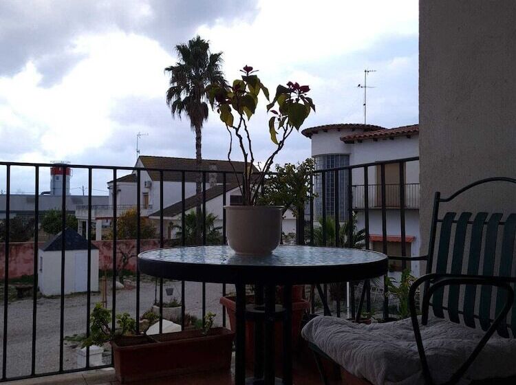 בית מלון כפרי Bon Lloc