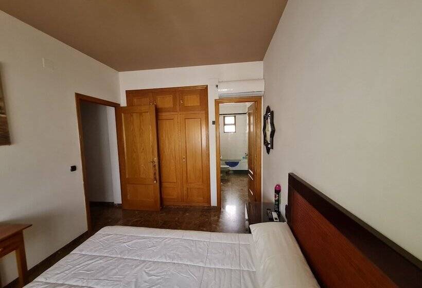 בית מלון כפרי Bon Lloc