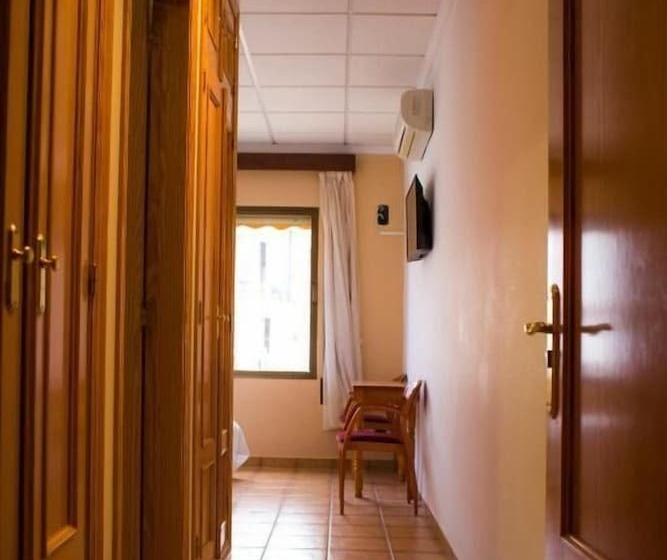 בית מלון כפרי Bon Lloc