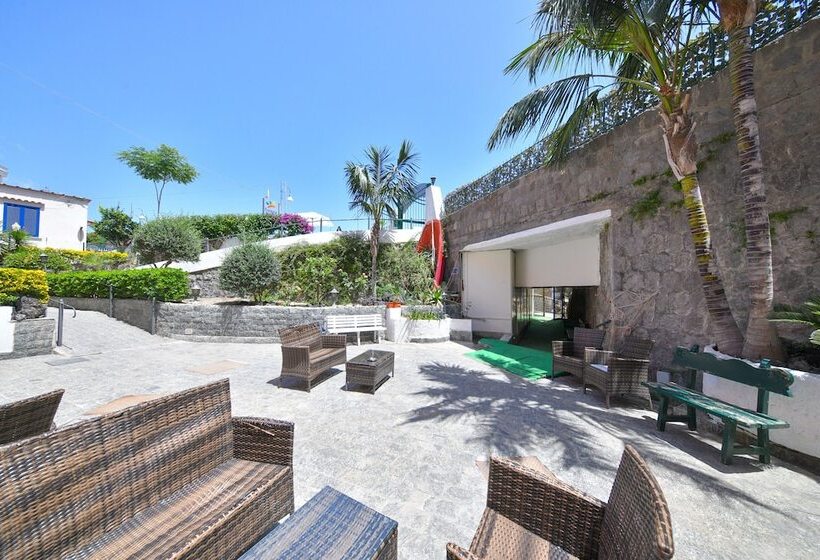 בית מלון כפרי Fortuna Beach