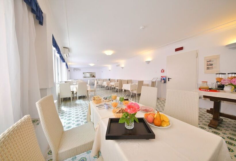 בית מלון כפרי Fortuna Beach