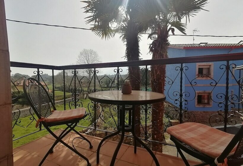 فندق Las Palmeras