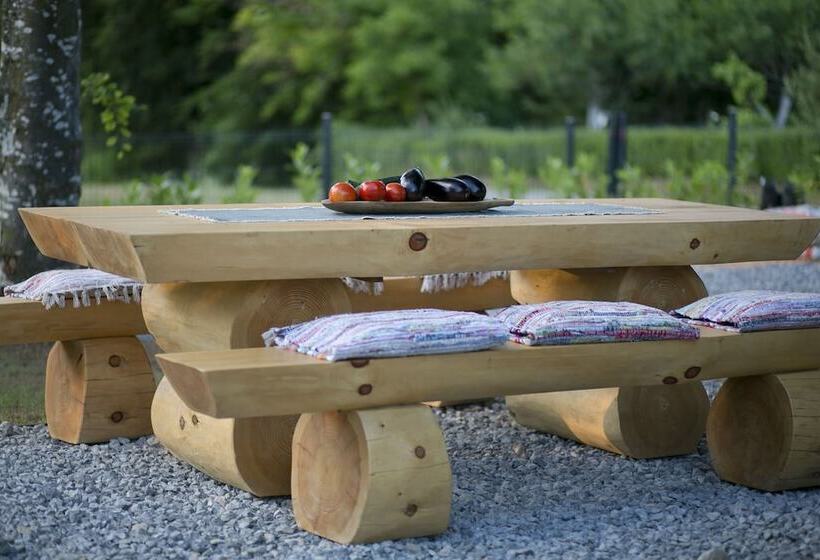 Отель B&b Plitvice Holiday Lodge