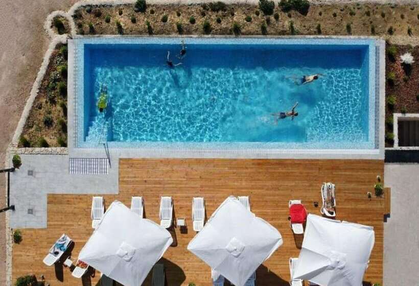בית מלון כפרי Unique Pool View Room With Breakfast Included