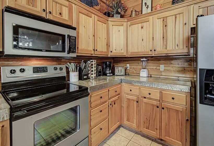 Moonlight Ridge #2632