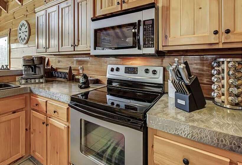 Moonlight Ridge #2632