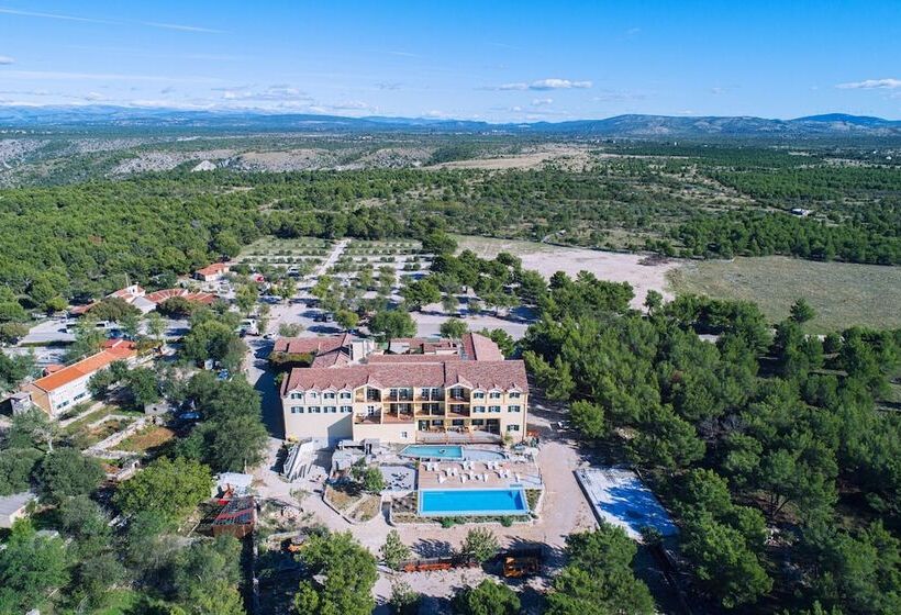 פנסיון Beautiful Park View Room With Breakfast Included