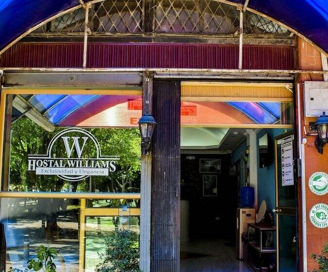 بنسيون Hostal R. Williams