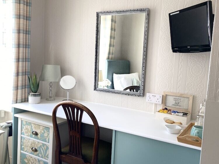 פנסיון The Wadham