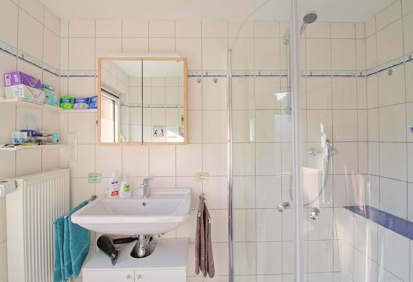 펜션 Toms Gästehaus