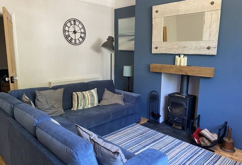 Stone Cottages With Garden And Parking