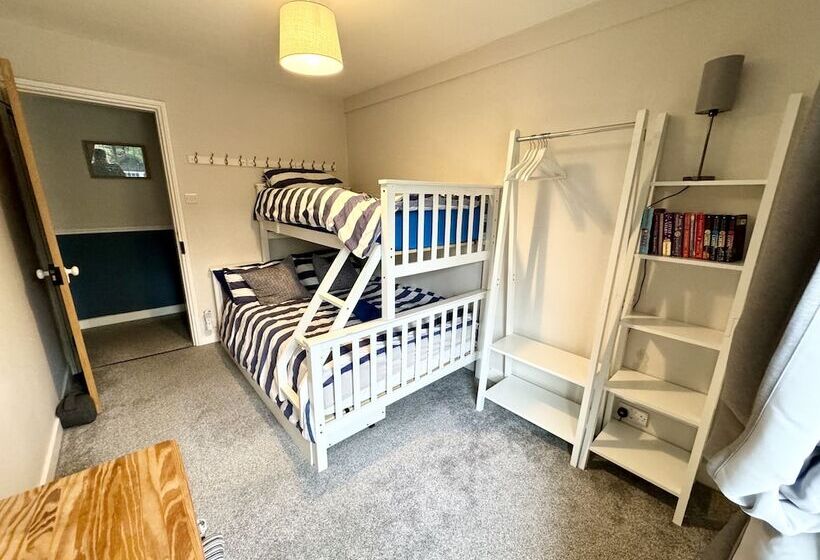 Stone Cottages With Garden And Parking