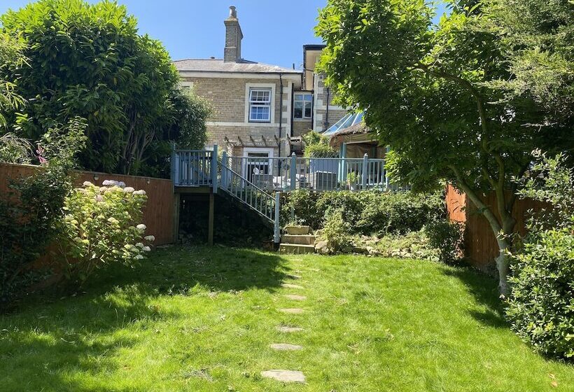 Stone Cottages With Garden And Parking