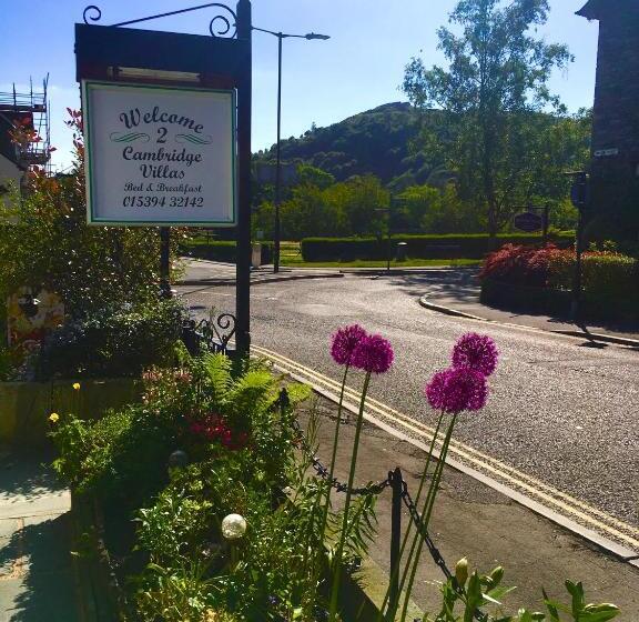 مبيت وإفطار 2 Cambridge Villas