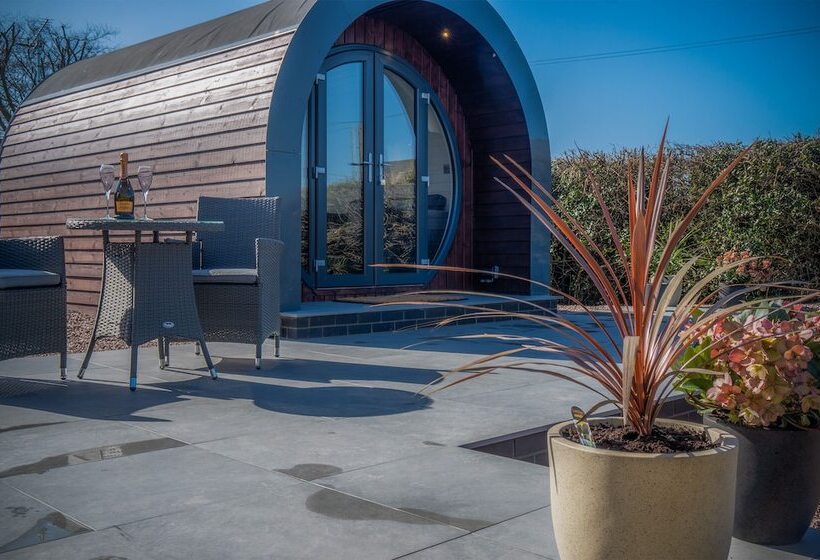 Bracken Burrows   1 Bed Pod   New Hedges