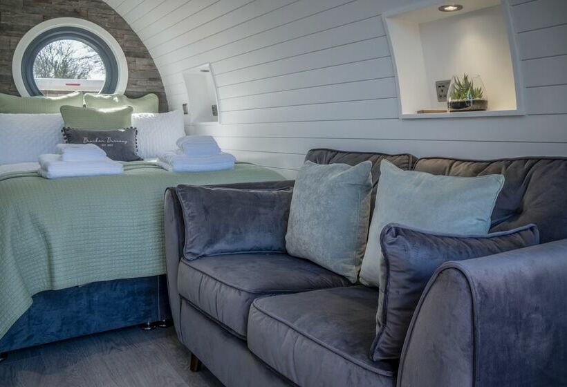 Bracken Burrows   1 Bed Pod   New Hedges