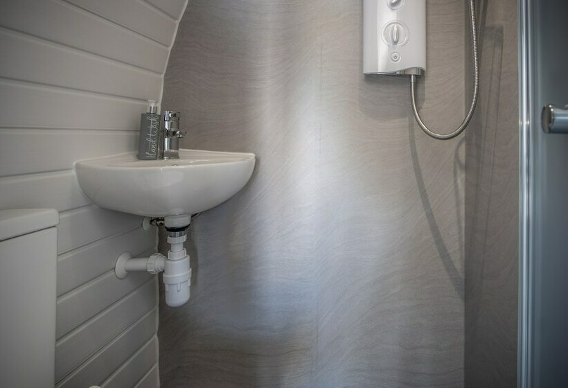 Bracken Burrows   1 Bed Pod   New Hedges