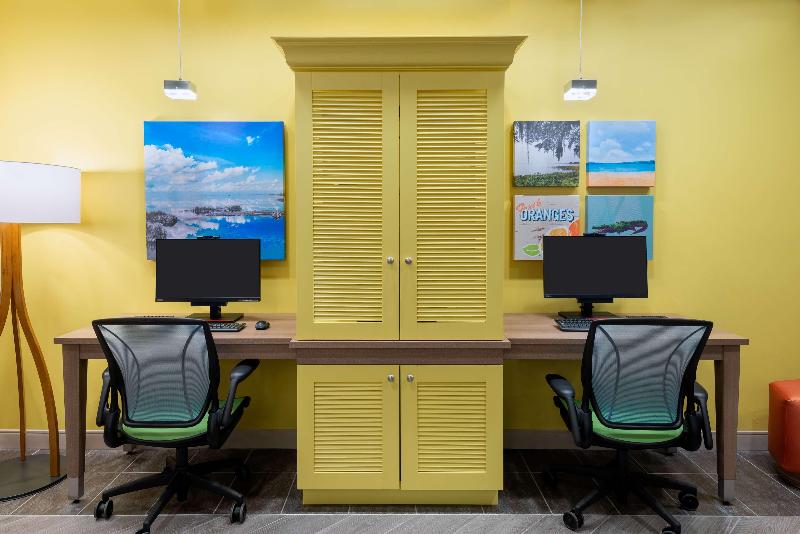 ホテル Home2 Suites By Hilton Wildwood The Villages