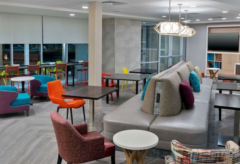 Отель Home2 Suites By Hilton Wildwood The Villages