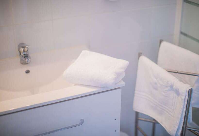 Отель Land Azur