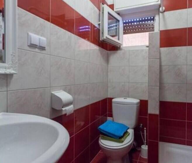 בית מלון כפרי Private Double Bed Room With Balcony And Sea View