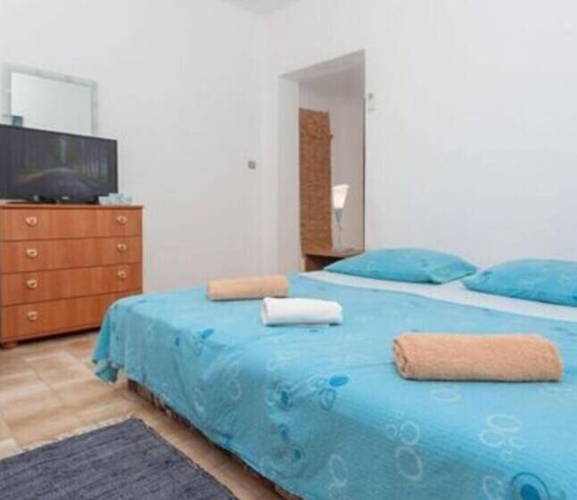בית מלון כפרי Private Double Bed Room With Balcony And Sea View