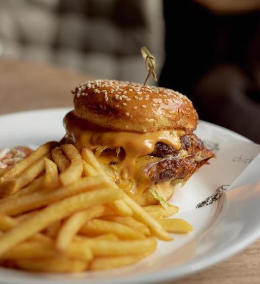 فندق The Bell & Crown