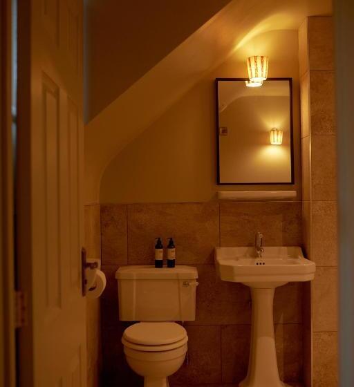 فندق The Bell & Crown