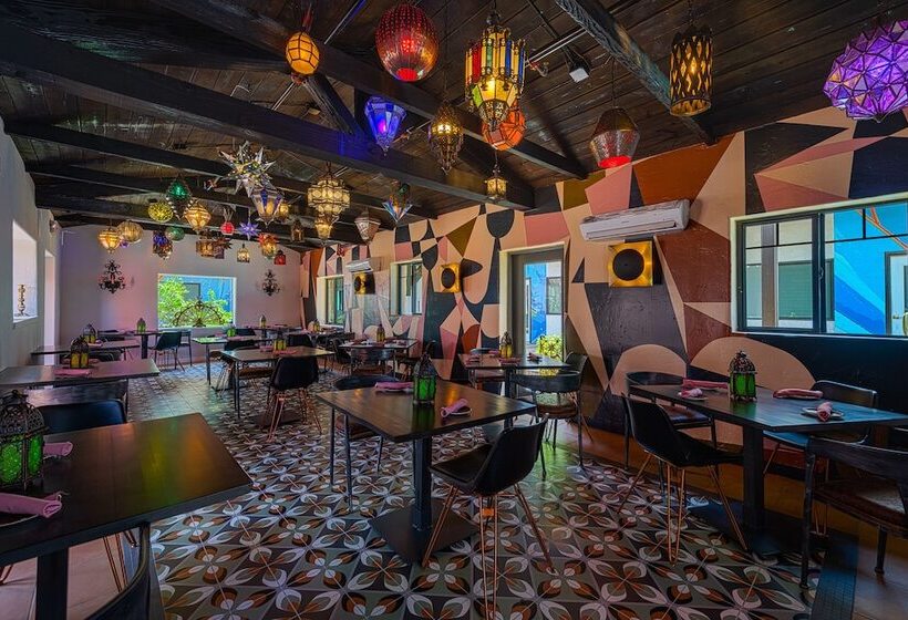 فندق The Paloma Resort