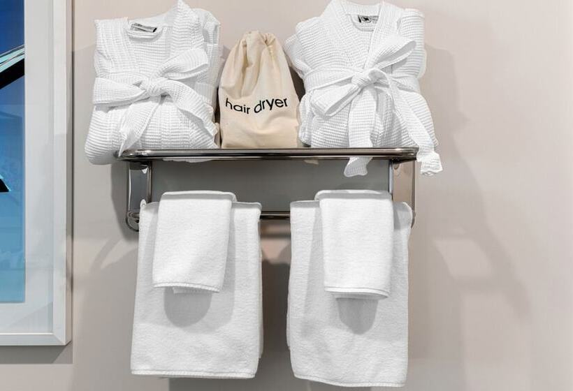 فندق The Paloma Resort