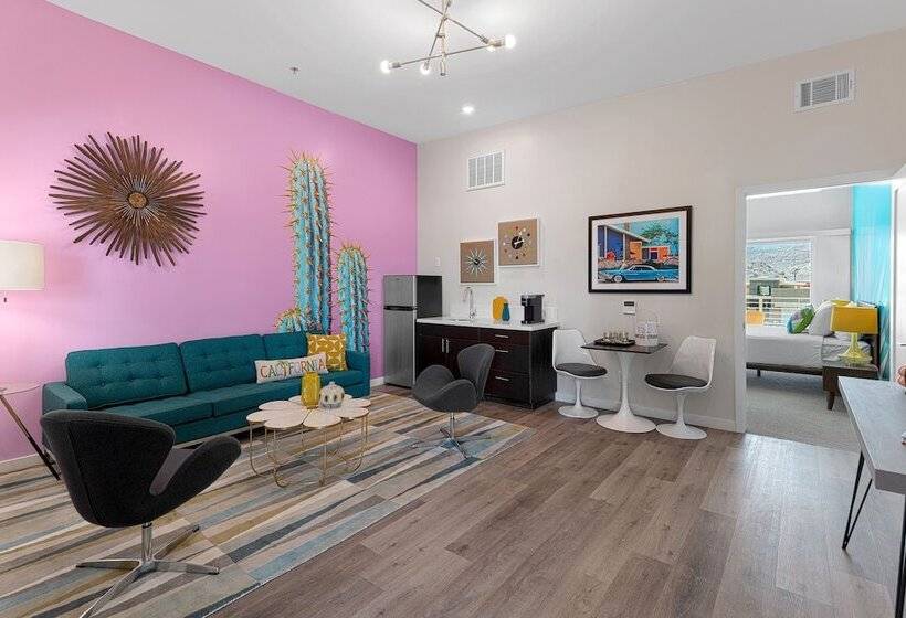 فندق The Paloma Resort