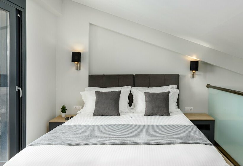 פנסיון Ilis Villas